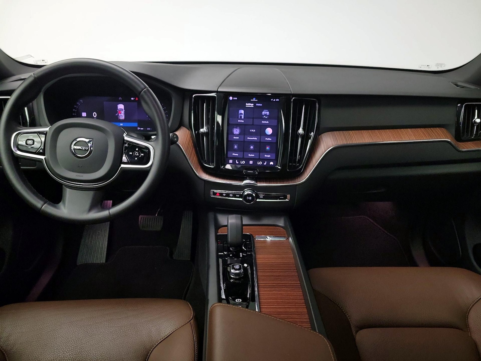 2023 Volvo XC60 Plus - Photo 10