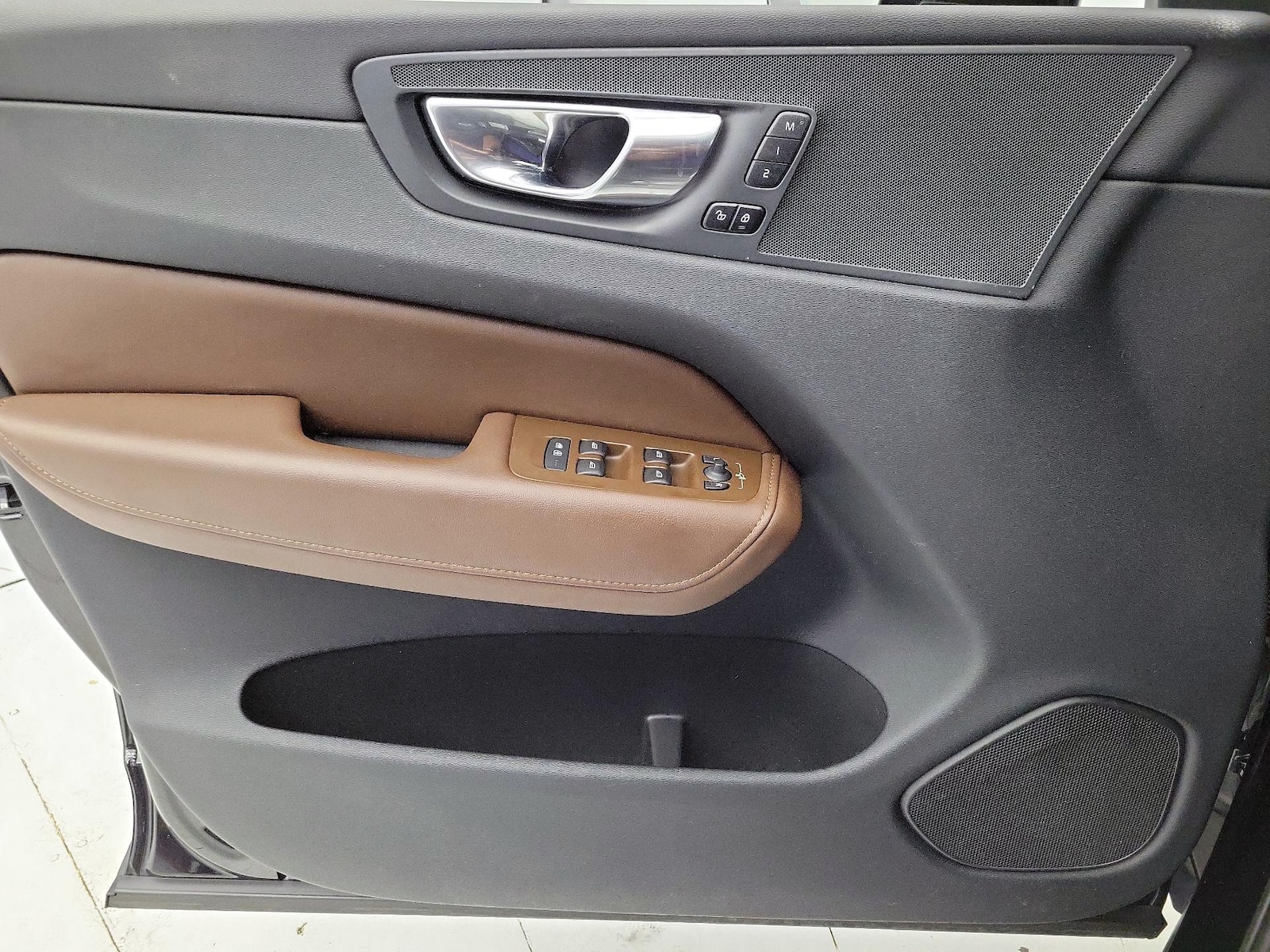 2023 Volvo XC60 Plus - Photo 13