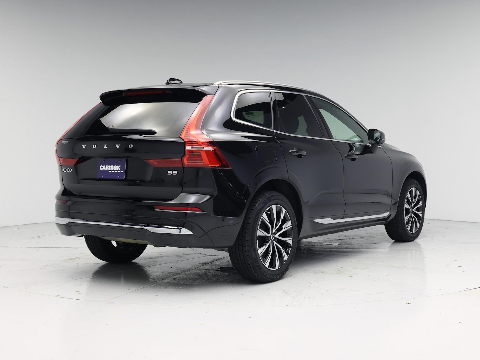 2023 Volvo XC60 Plus - Photo 9