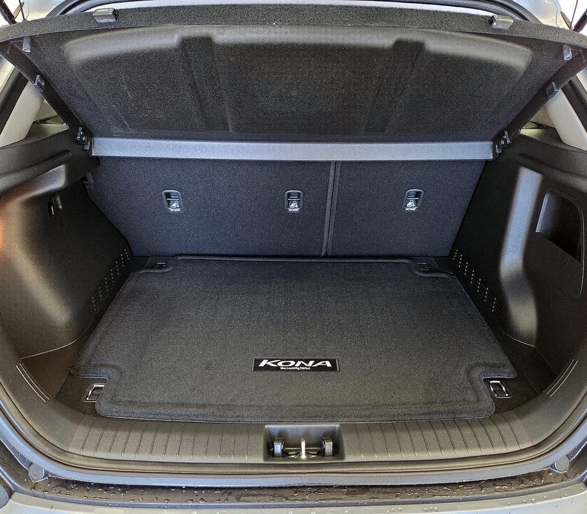 Trunk/Cargo (Seats Up)