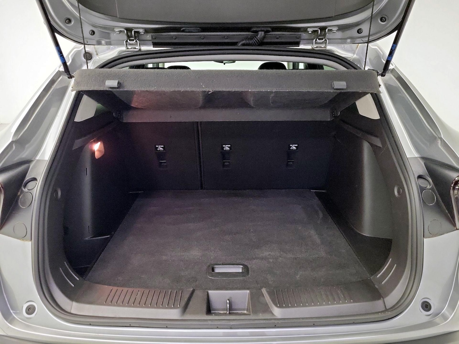 2025 Chevrolet Trax LT - Photo 21