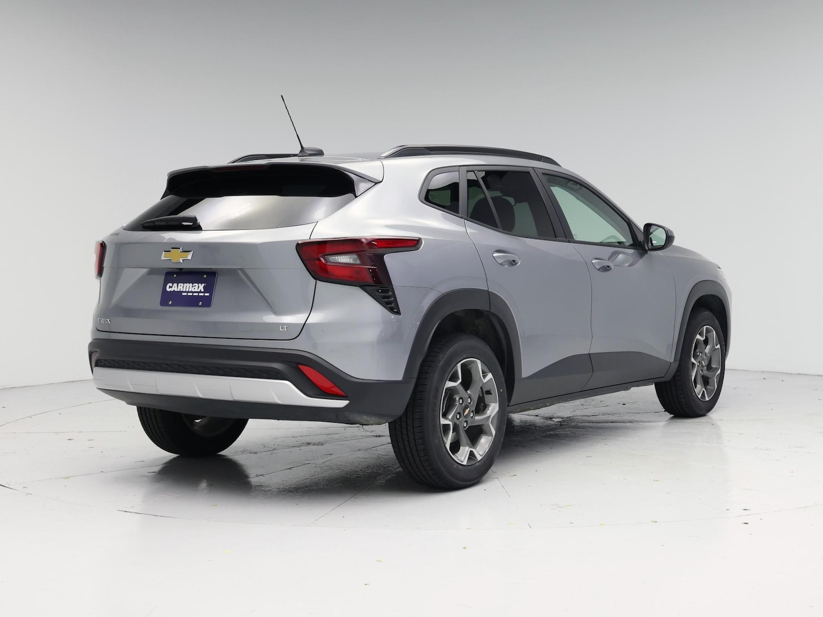 2025 Chevrolet Trax LT - Photo 9