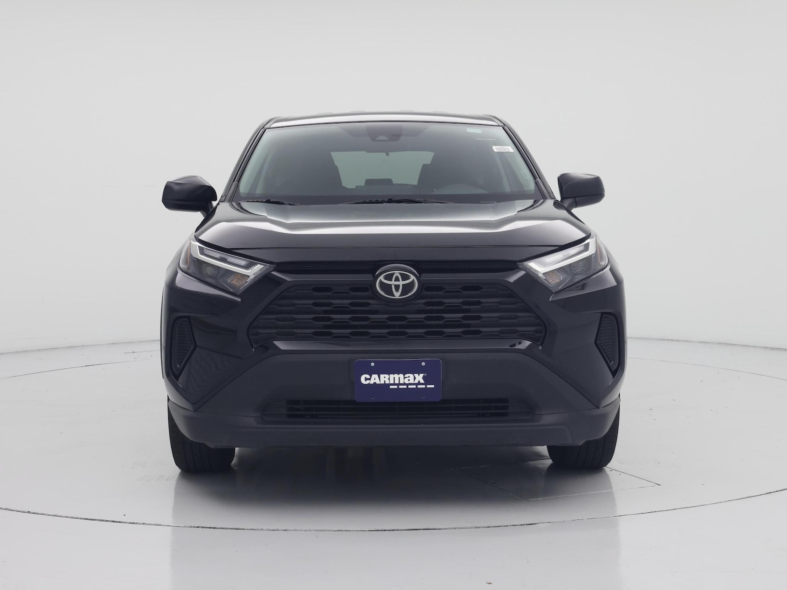 2025 Toyota RAV4 LE - Photo 6