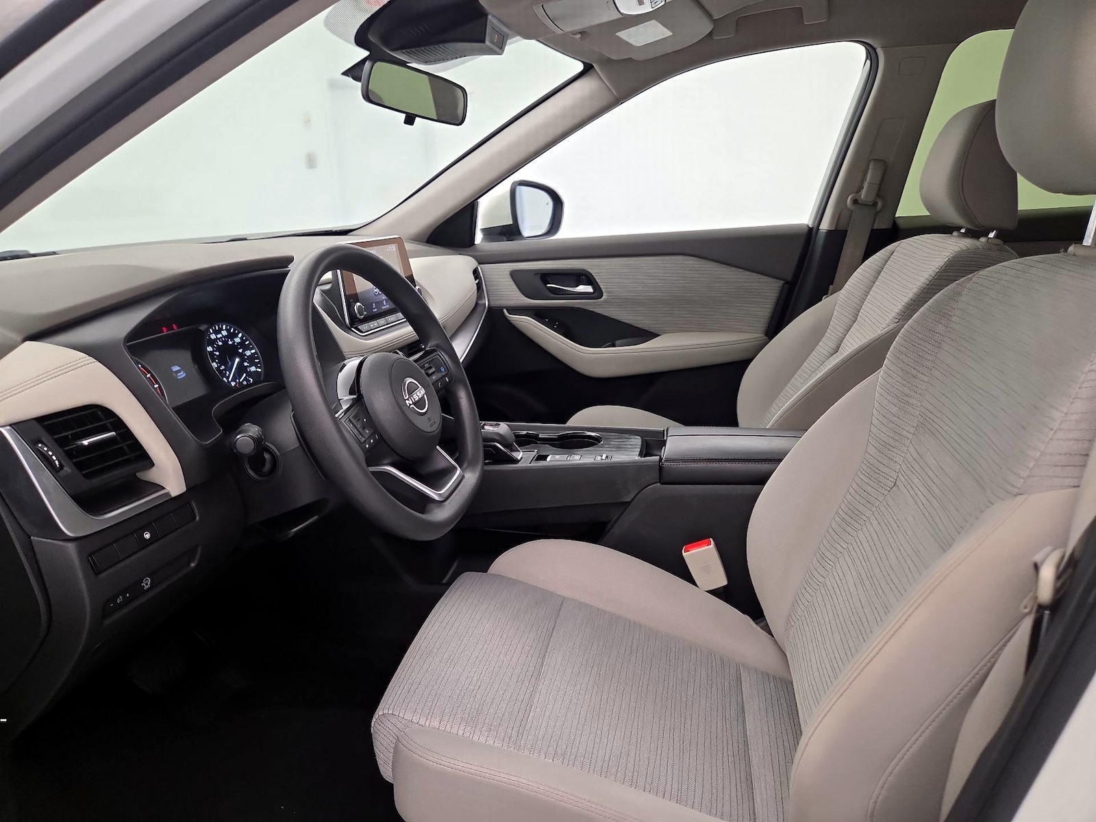 Power Seat(s) & Side Airbags