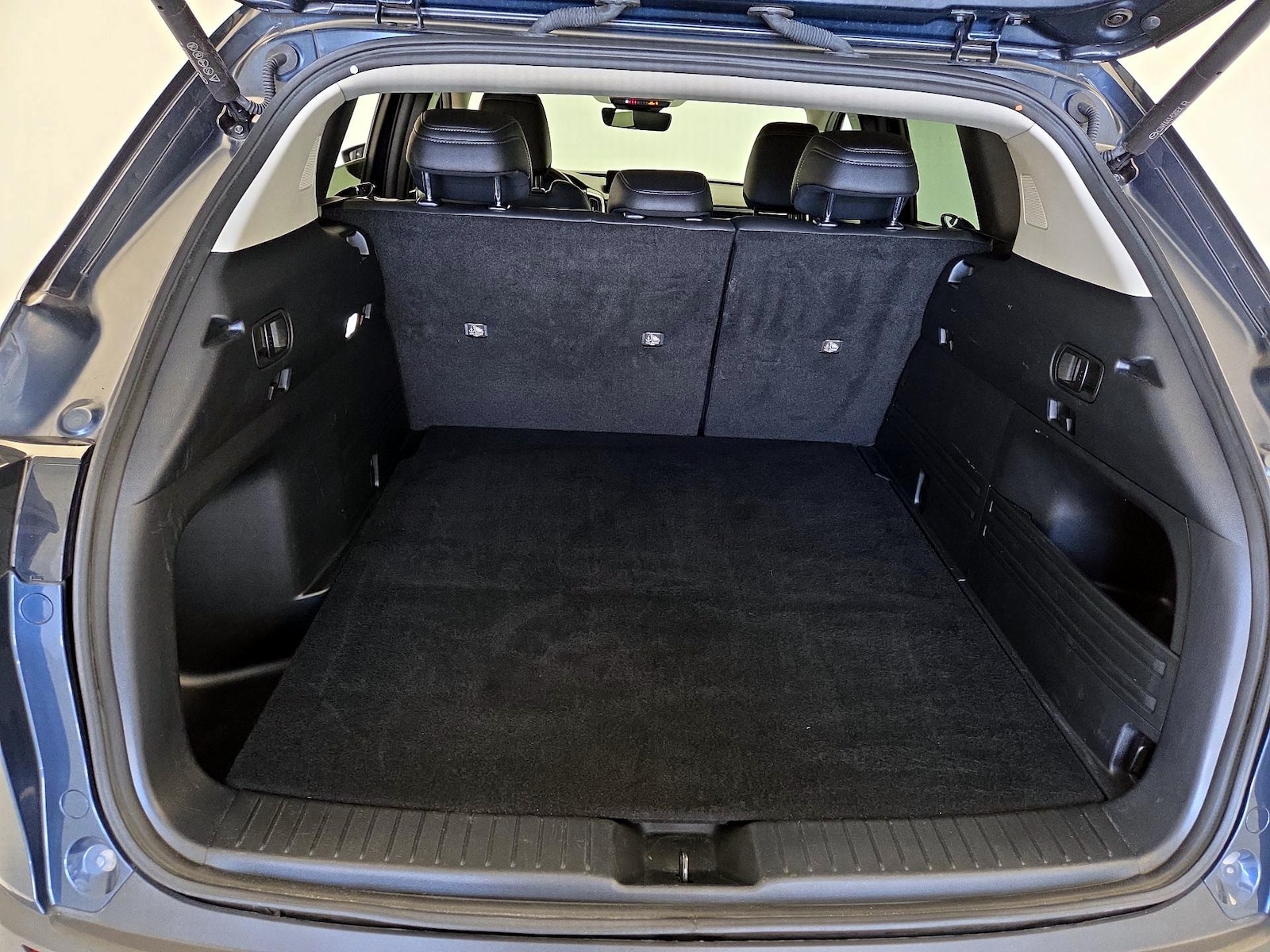 2025 Mazda CX-50 Premium - Photo 22