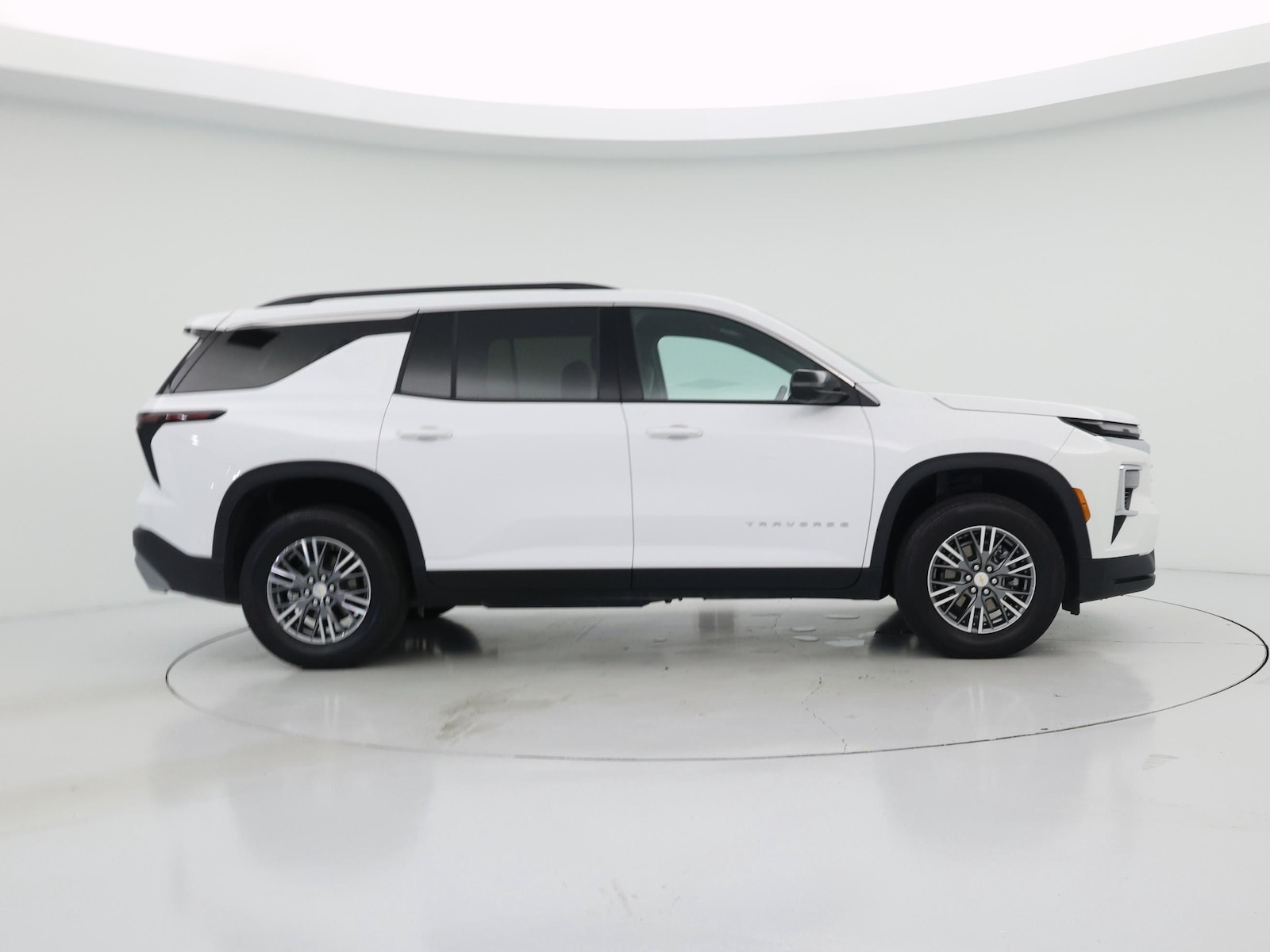 2026 Chevrolet Traverse LT - Photo 8