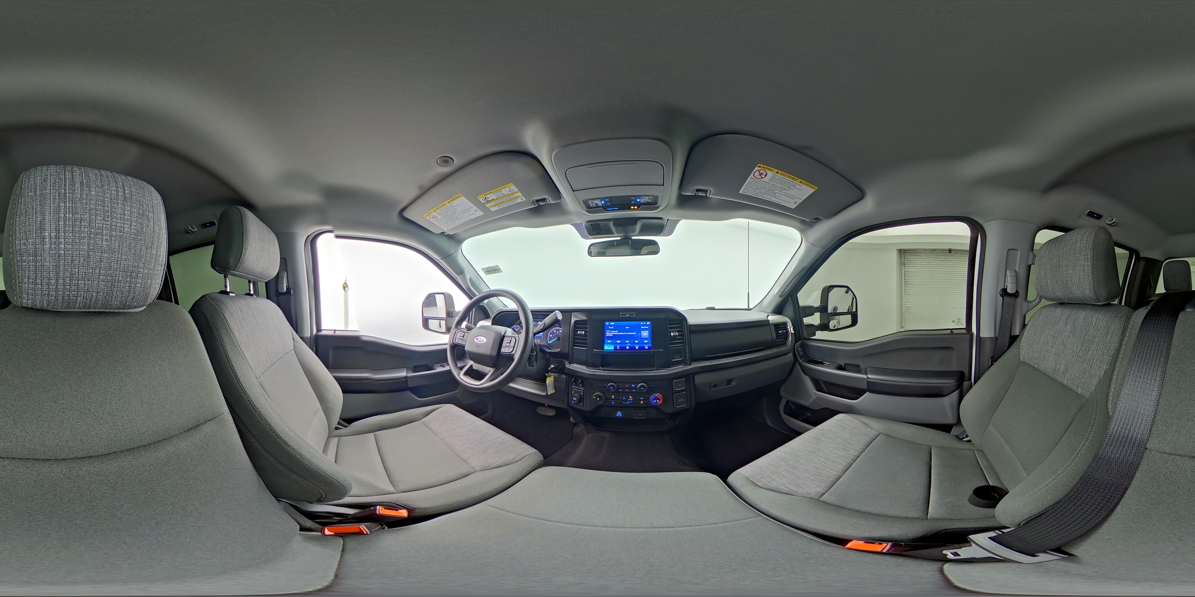 2025 Ford F-250 Super Duty XLT - Photo 23