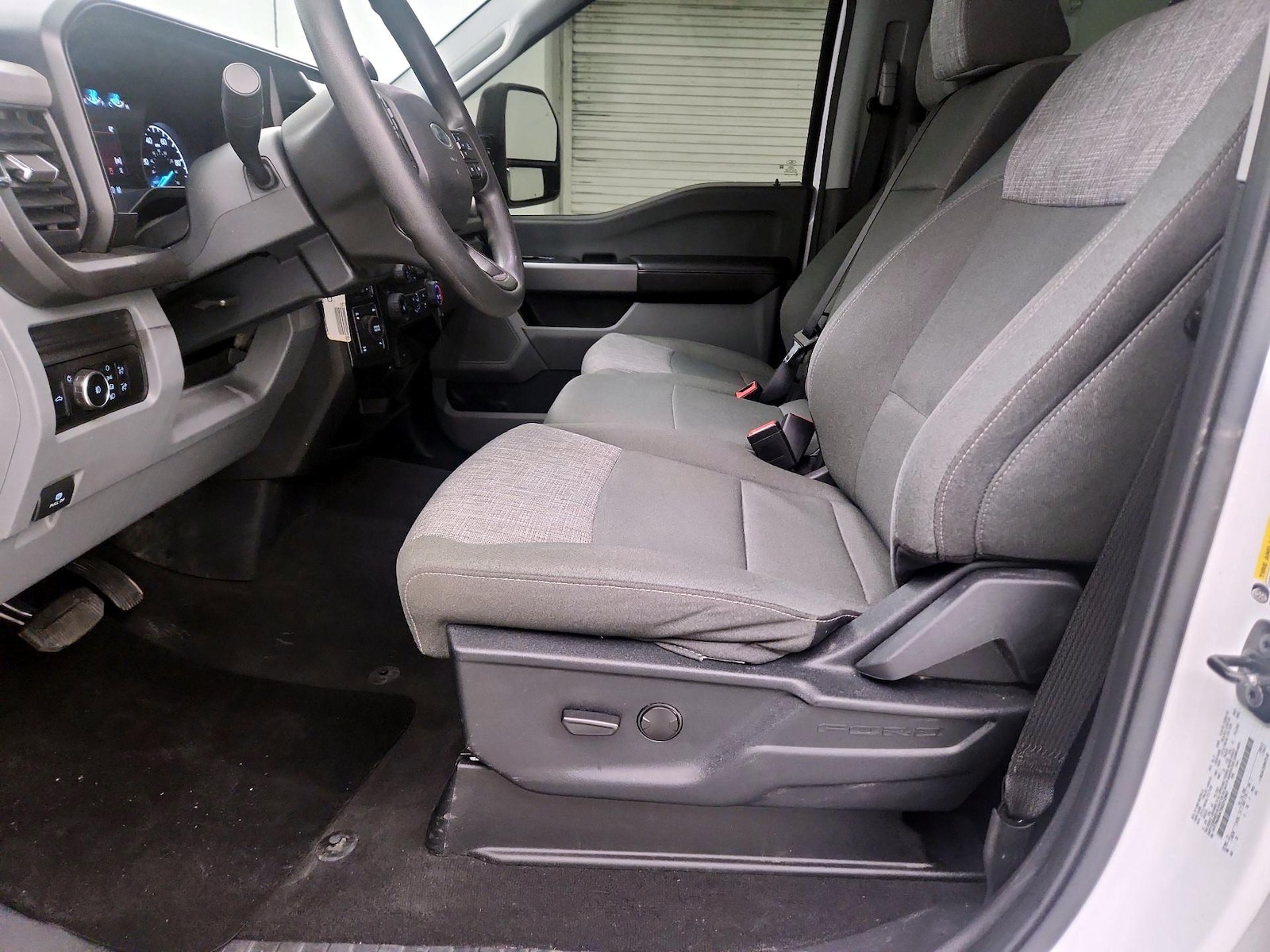 2025 Ford F-250 Super Duty XLT - Photo 12