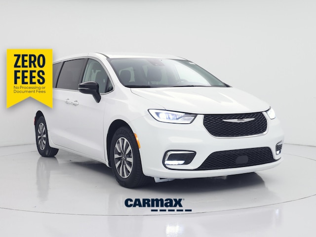 White 2024 Chrysler Pacifica Hybrid Minivan Front-Wheel Drive Automatic