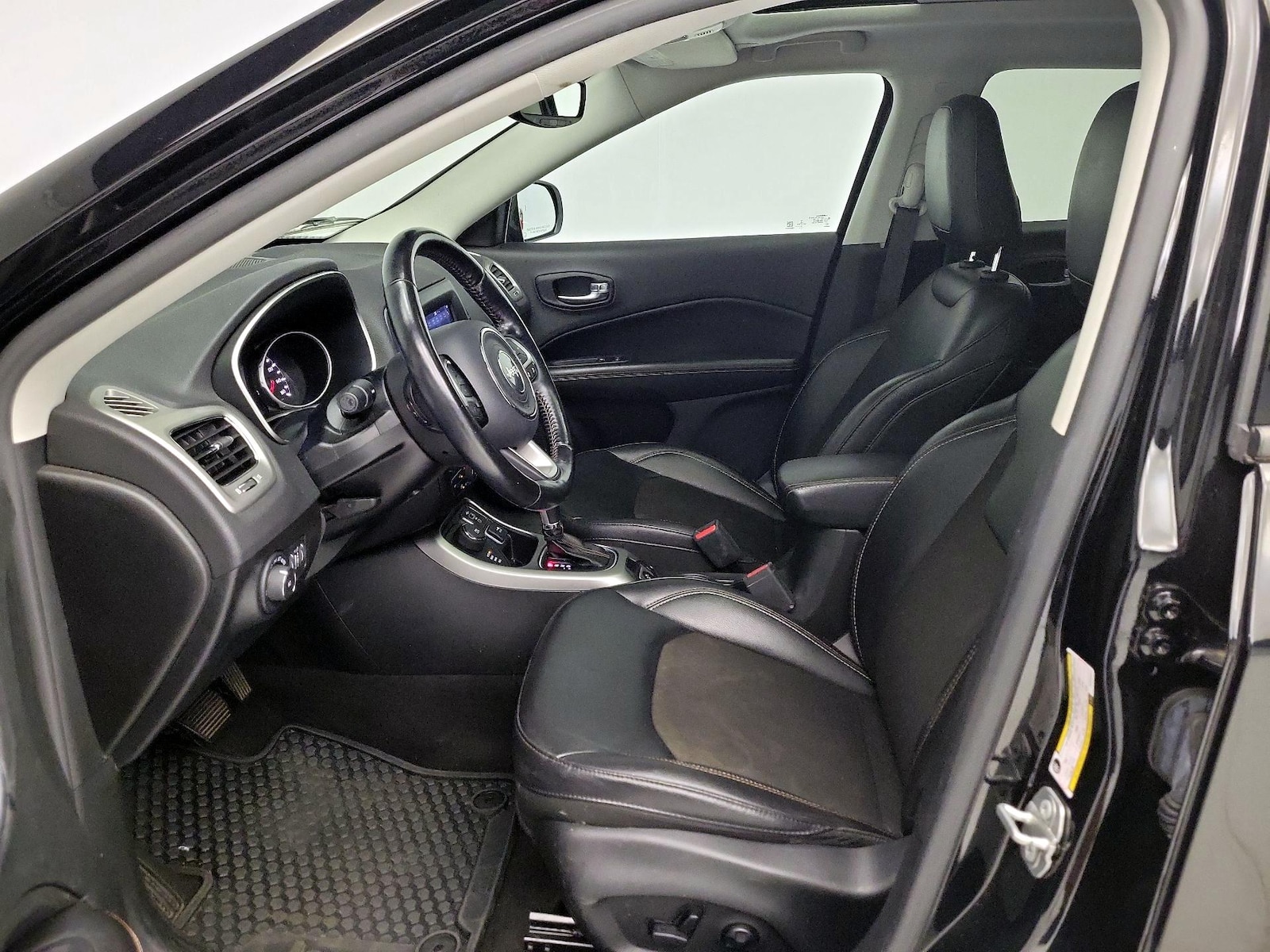 2021 Jeep Compass Latitude - Photo 12