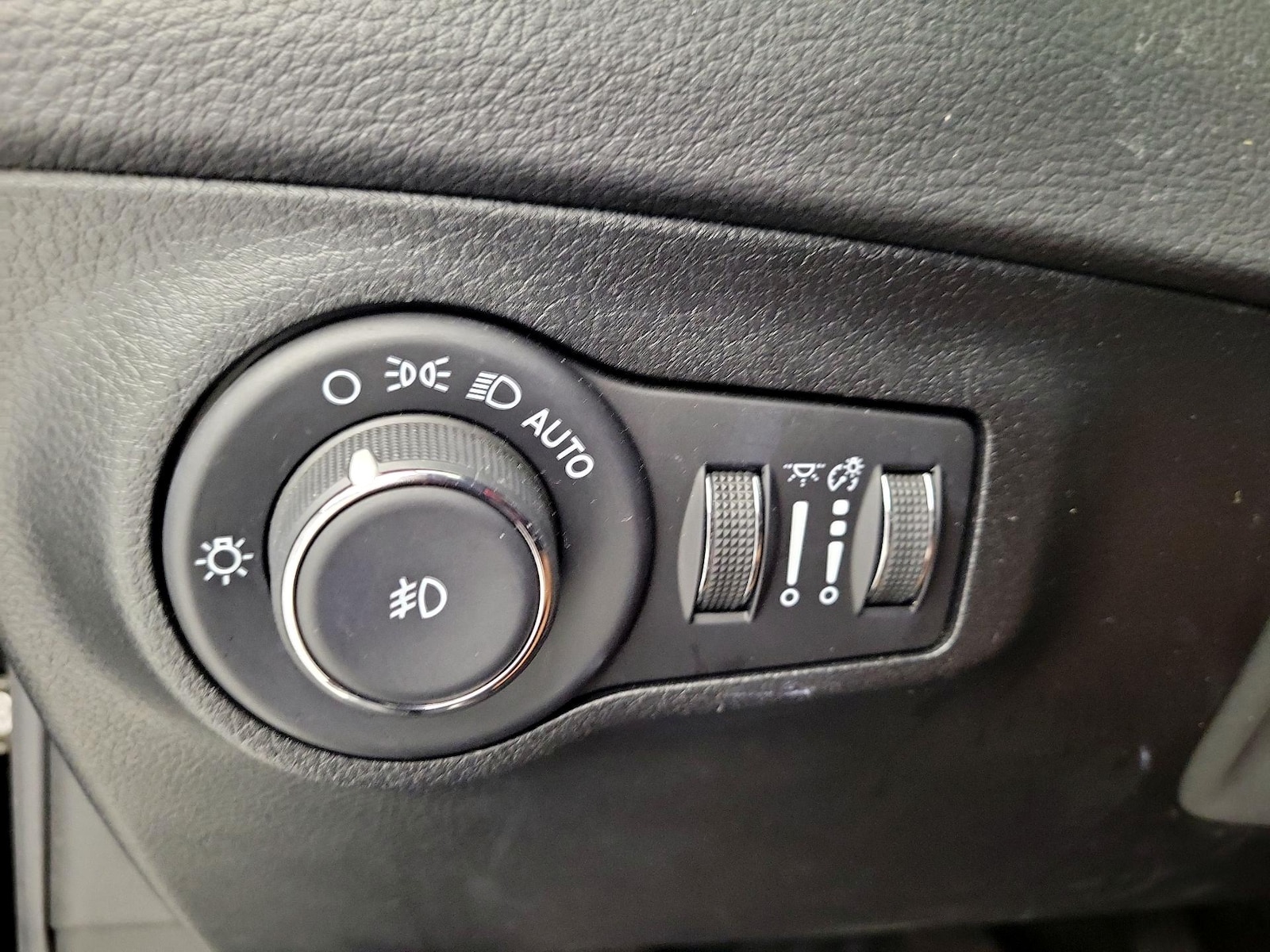 2021 Jeep Compass Latitude - Photo 14