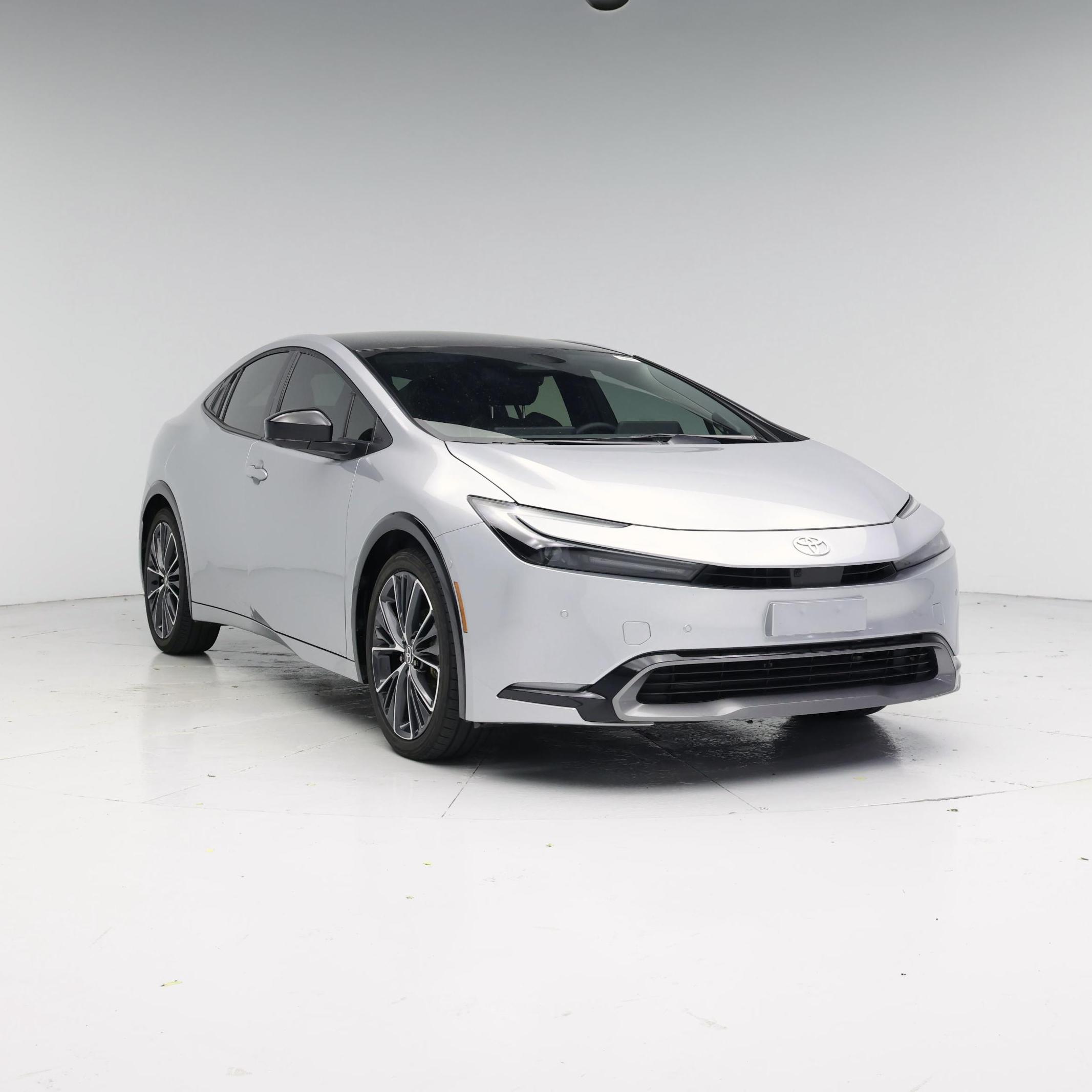 Silver 2024 Toyota Prius Hatchback Front-Wheel Drive Automatic