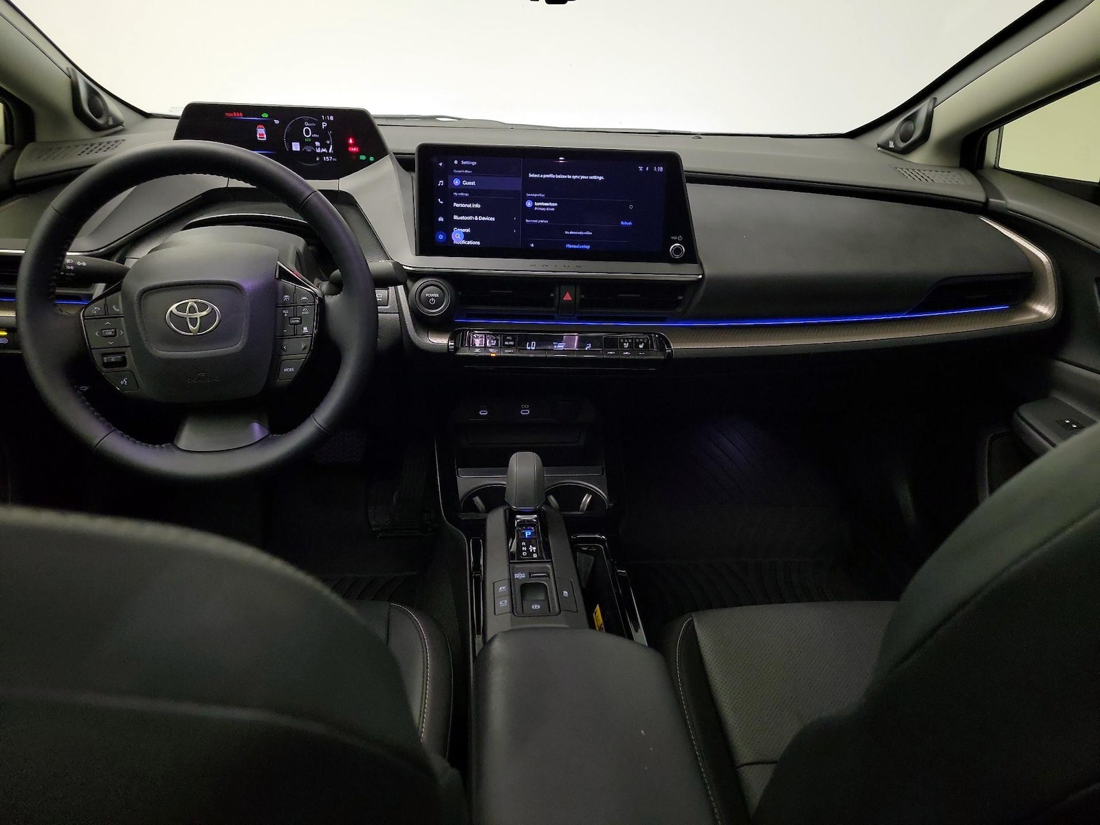 2024 Toyota Prius Limited - Photo 10