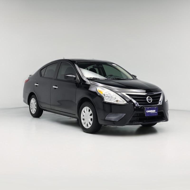 2019 Nissan Versa SV