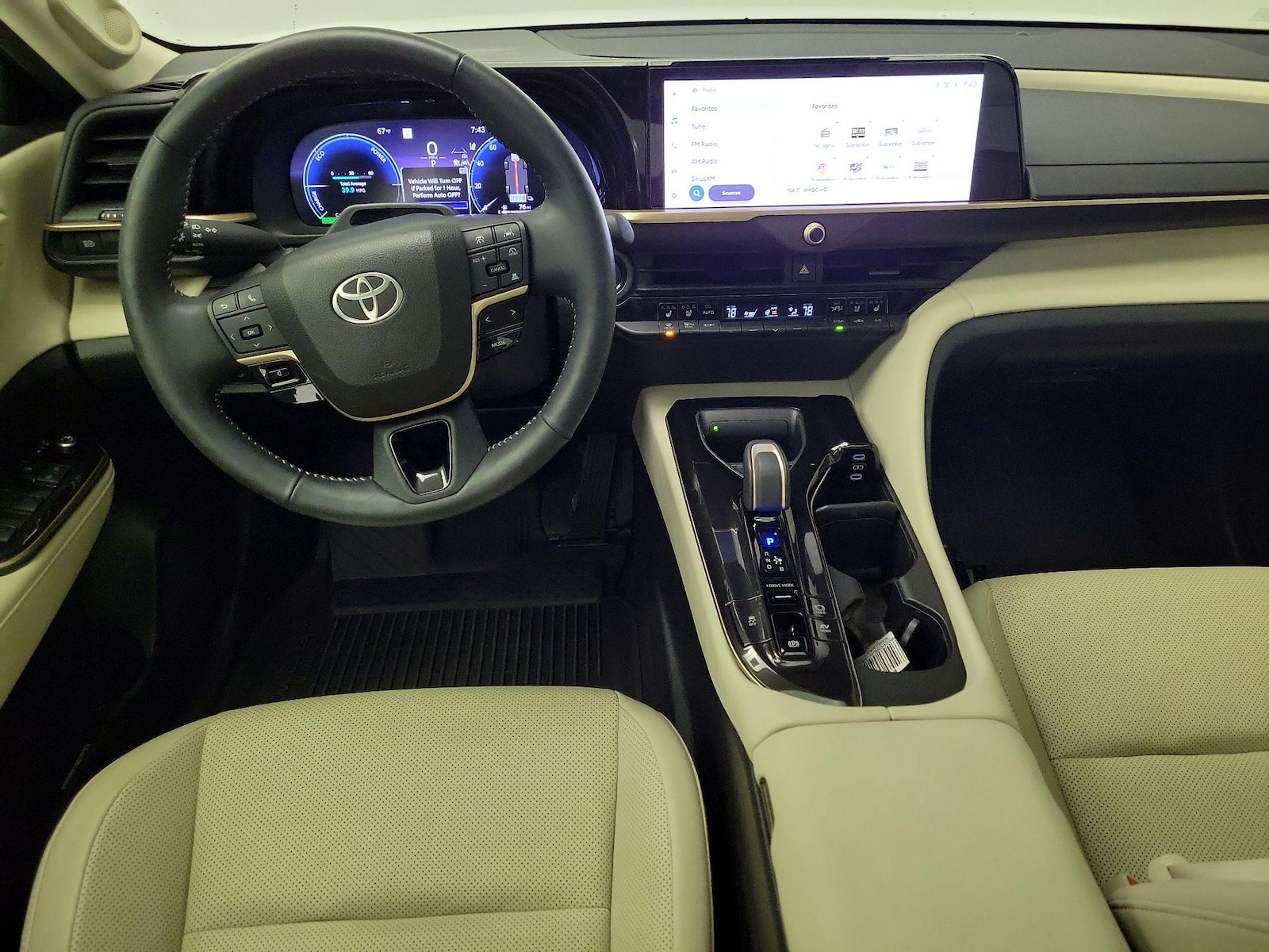 2024 Toyota Crown Limited - Photo 10