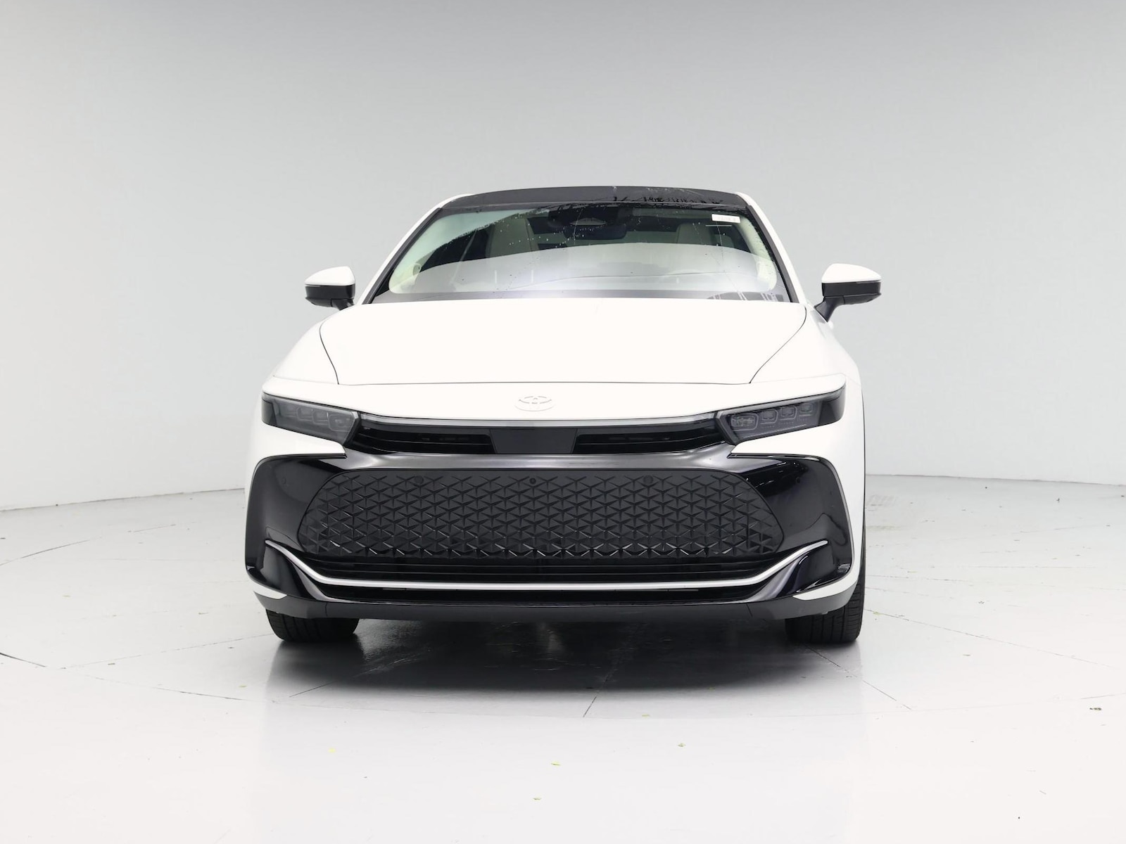 2024 Toyota Crown Limited - Photo 6