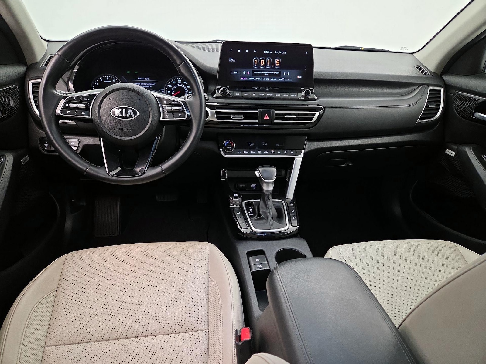 Apple CarPlay® & Android Auto™