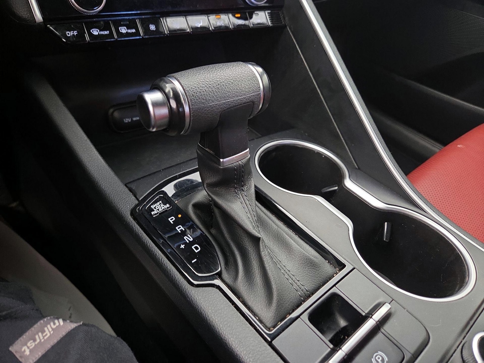 2022 Kia K5 GT-Line - Photo 16