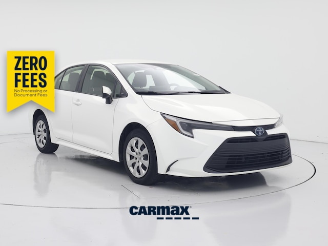 White 2023 Toyota Corolla Hybrid Sedan Front-Wheel Drive Automatic