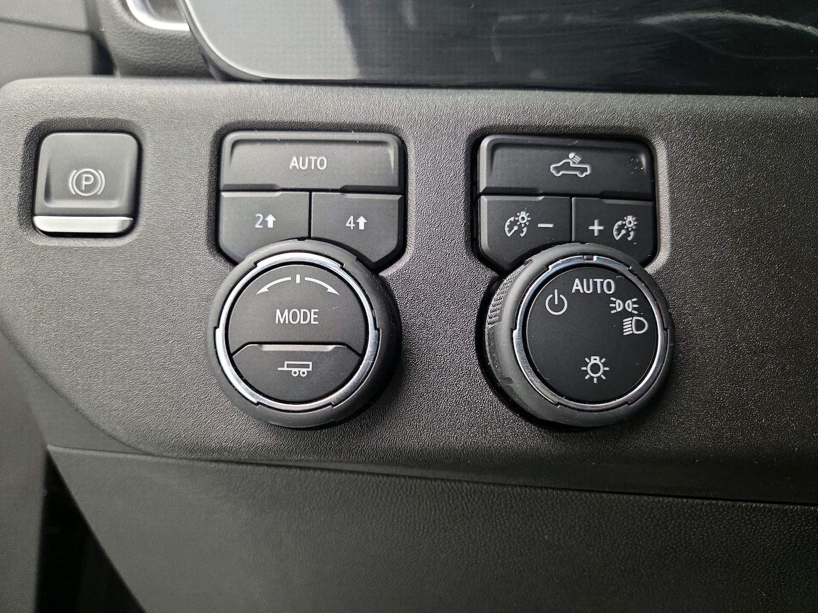 2023 Chevrolet Silverado 1500 LT - Photo 14
