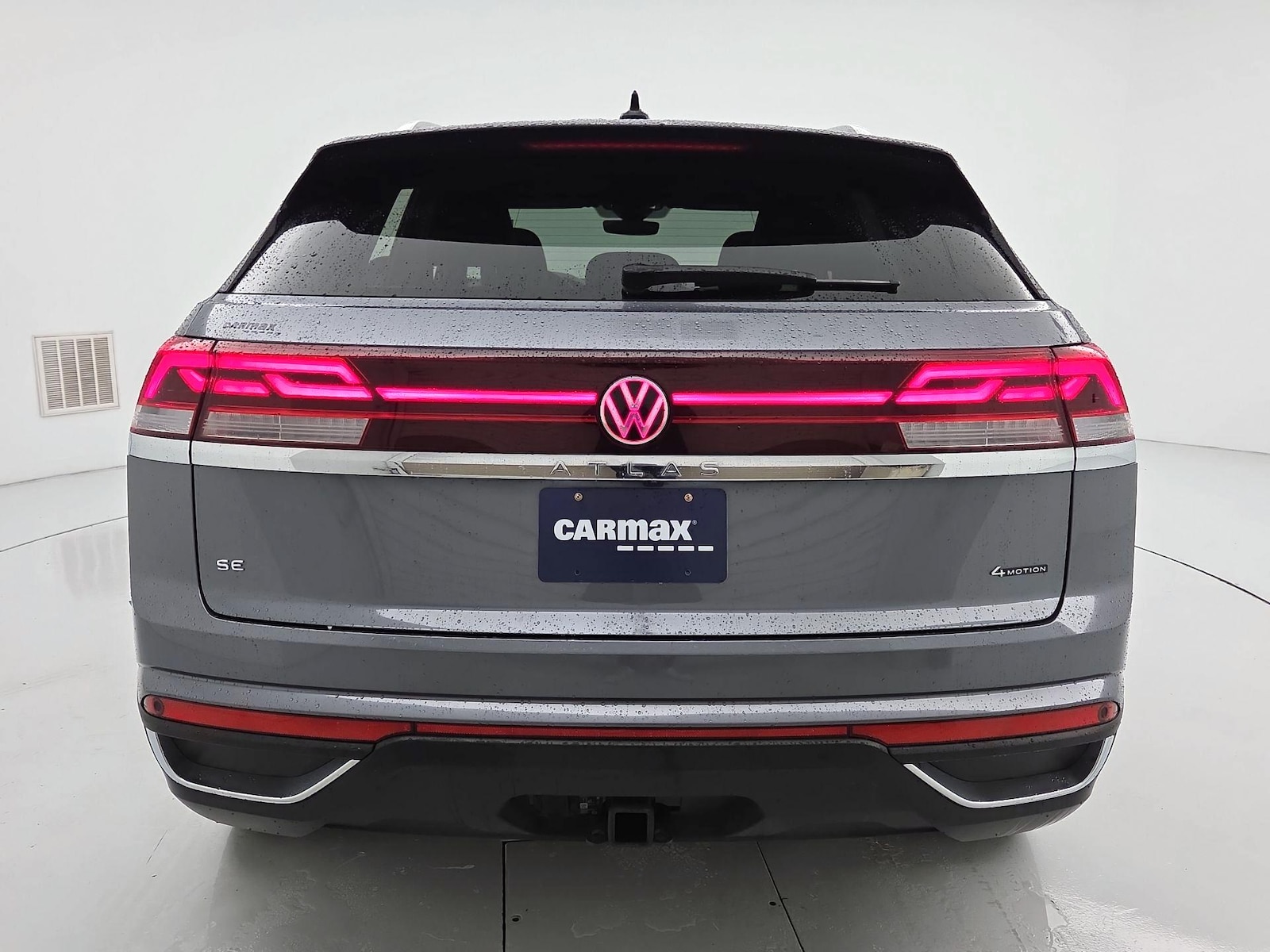 2025 Volkswagen Atlas Cross Sport SE w/Tech - Photo 6