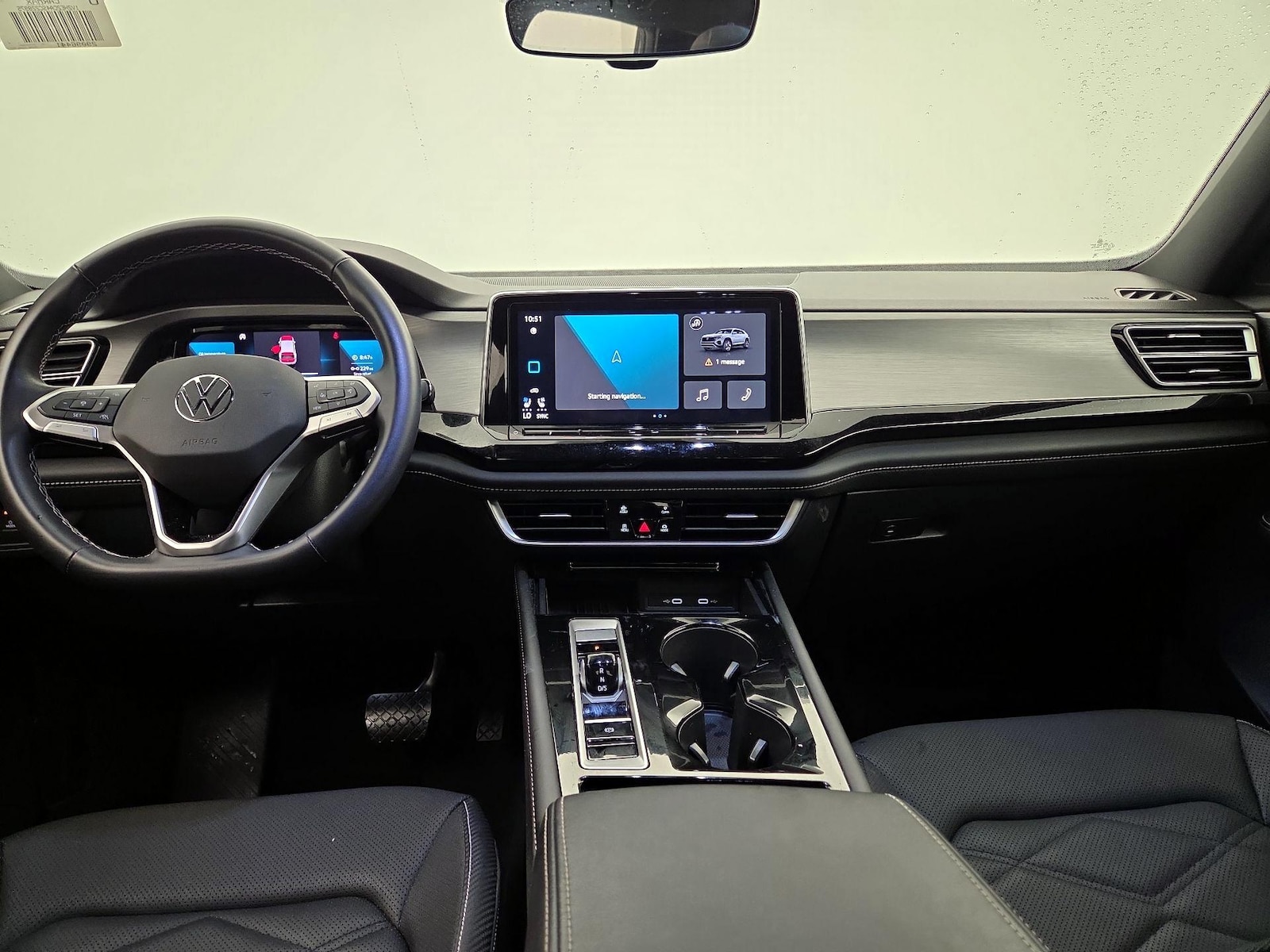 2025 Volkswagen Atlas Cross Sport SE w/Tech - Photo 8