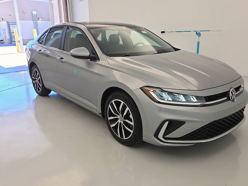 2025 Volkswagen Jetta SE