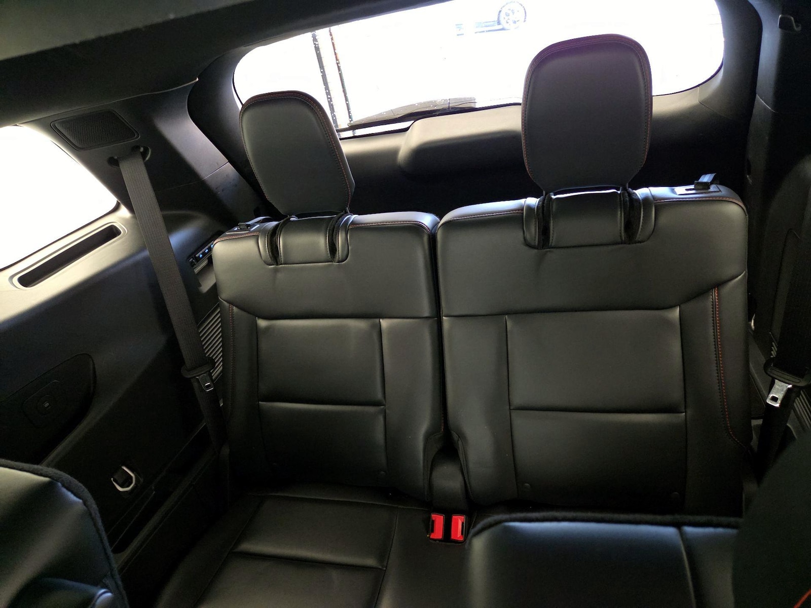 2025 Ford Explorer ST - Photo 22