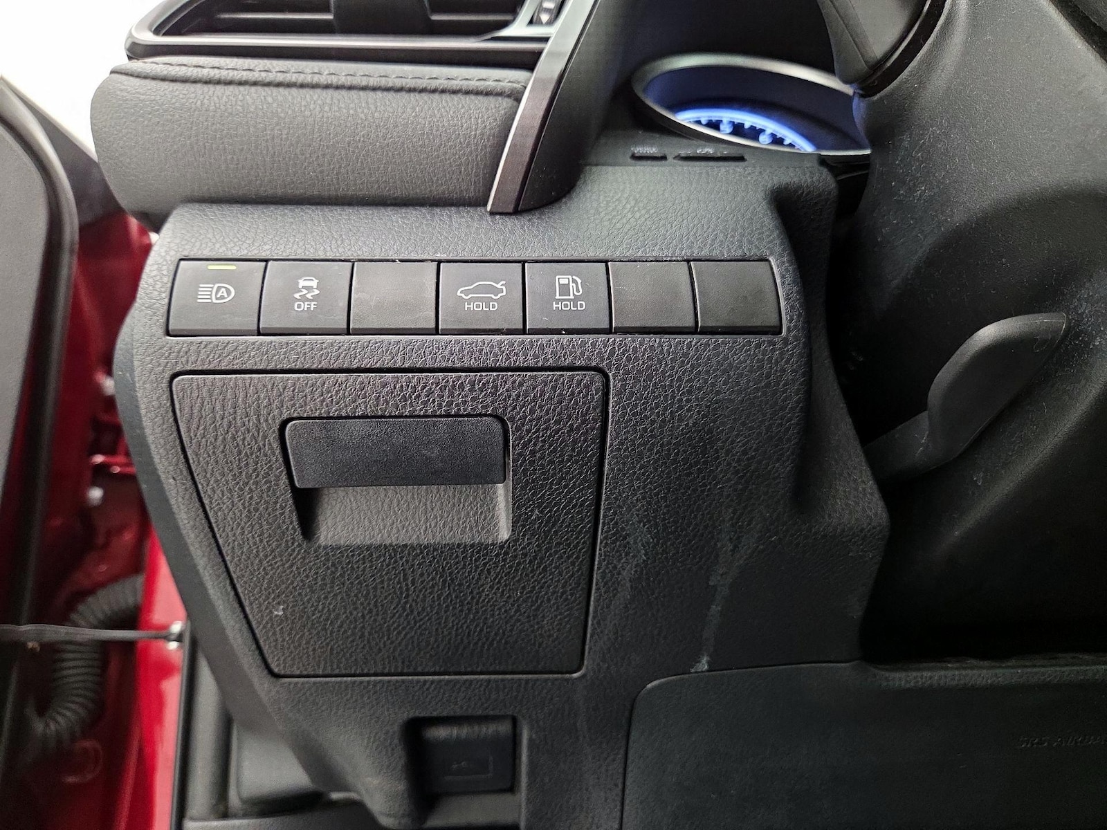 2022 Toyota Camry LE - Photo 12