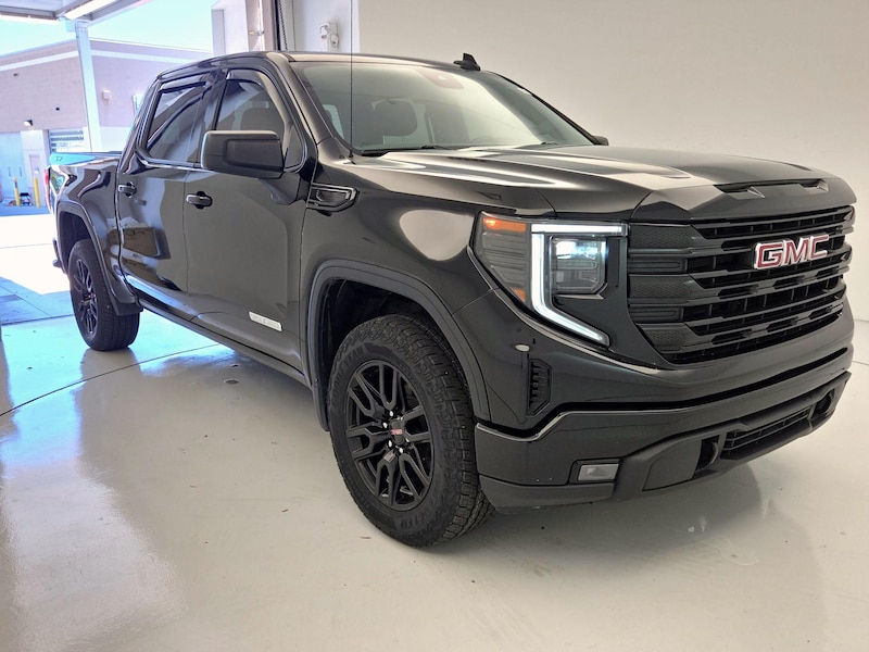 2024 GMC Sierra 1500 Elevation