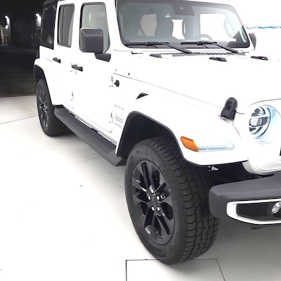2022 Jeep Wrangler 4XE PHEV Unlimited Sahara