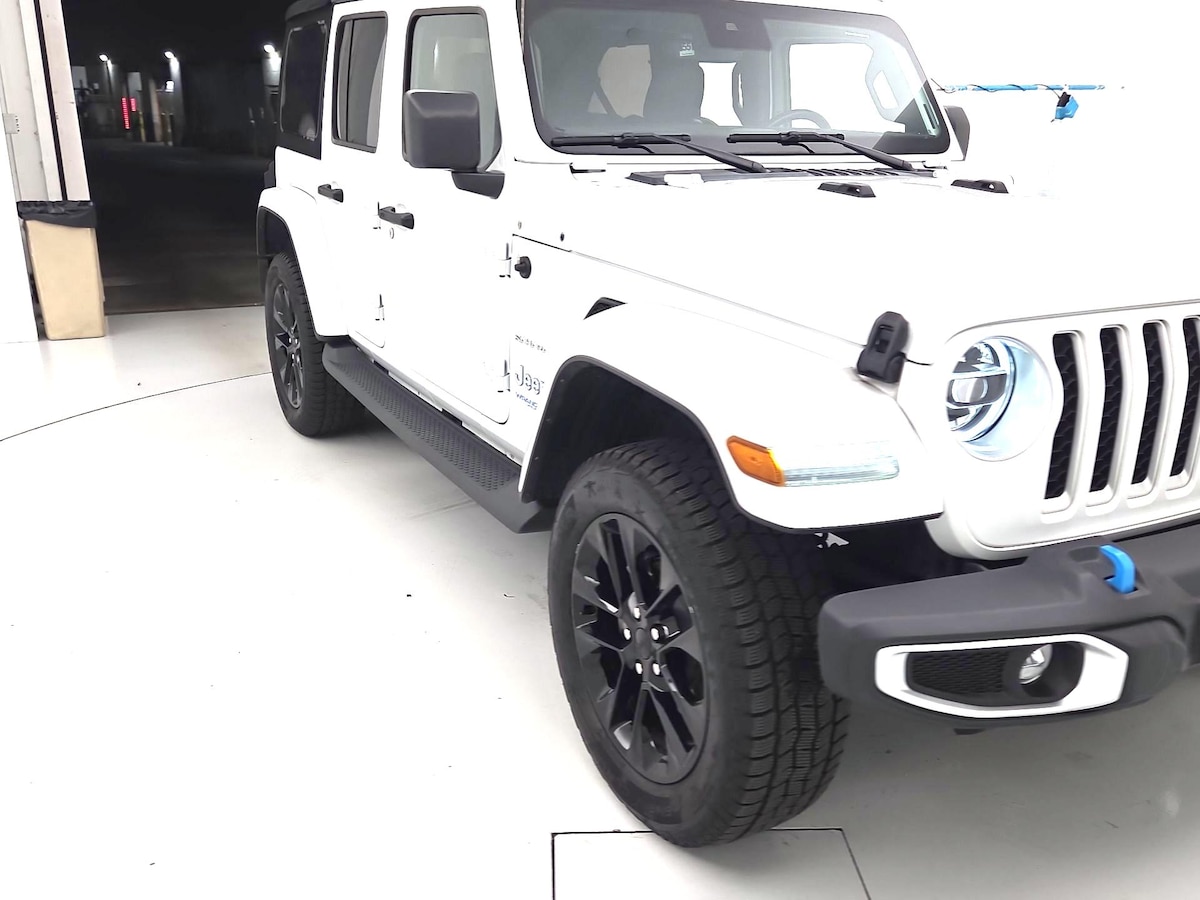 Featured vehicle