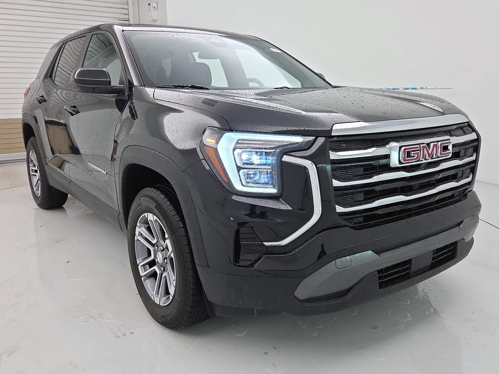 Black 2026 GMC Terrain SUV / Crossover Front-Wheel Drive Automatic