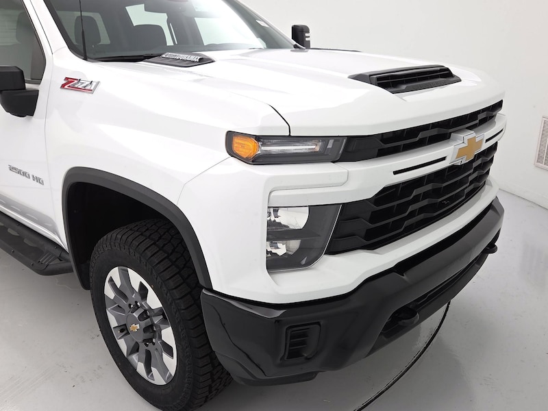 2024 Chevrolet Silverado 2500 Custom