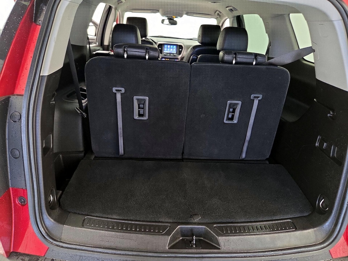 Trunk/Cargo (Seats Up)