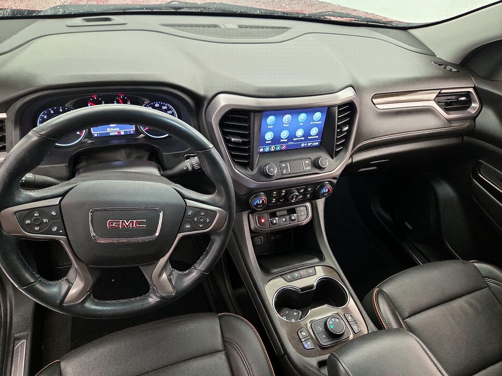 Apple CarPlay® & Android Auto™
