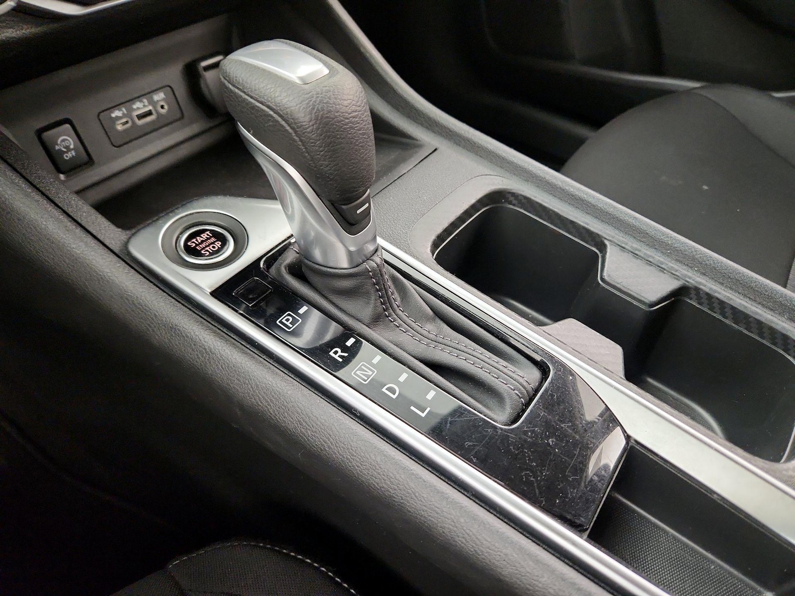 2025 Nissan Sentra SV - Photo 18