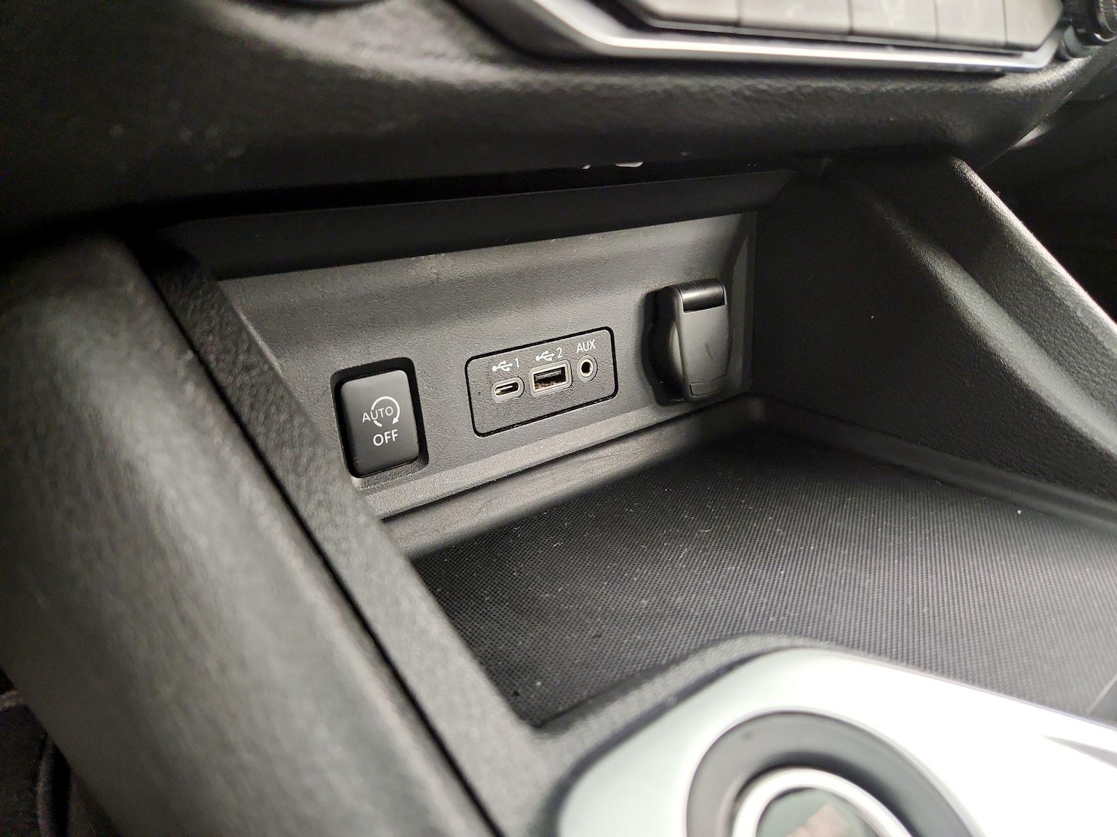 2025 Nissan Sentra SV - Photo 19
