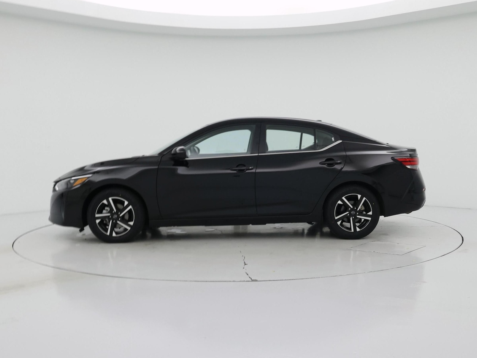 2025 Nissan Sentra SV - Photo 4