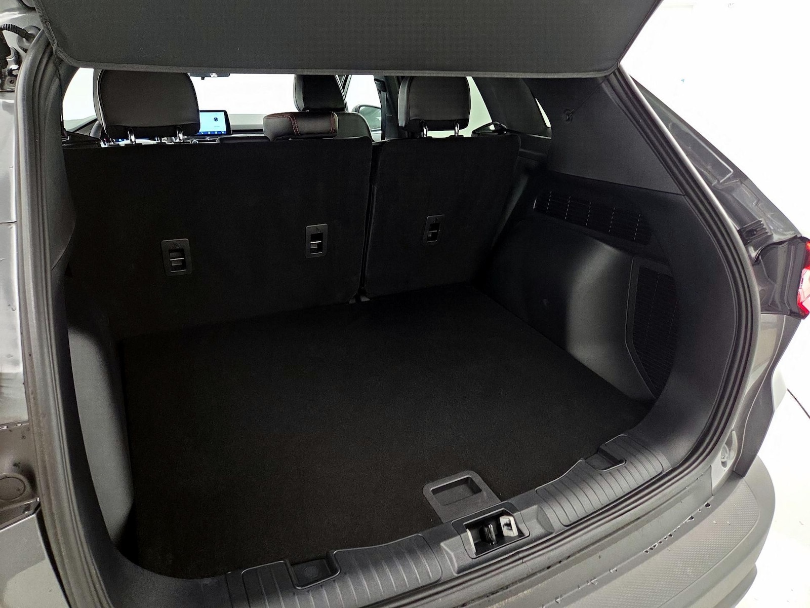 2025 Ford Escape ST-Line - Photo 19