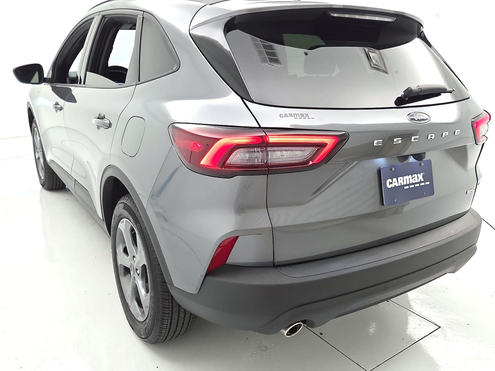 2025 Ford Escape ST-Line - Photo 7