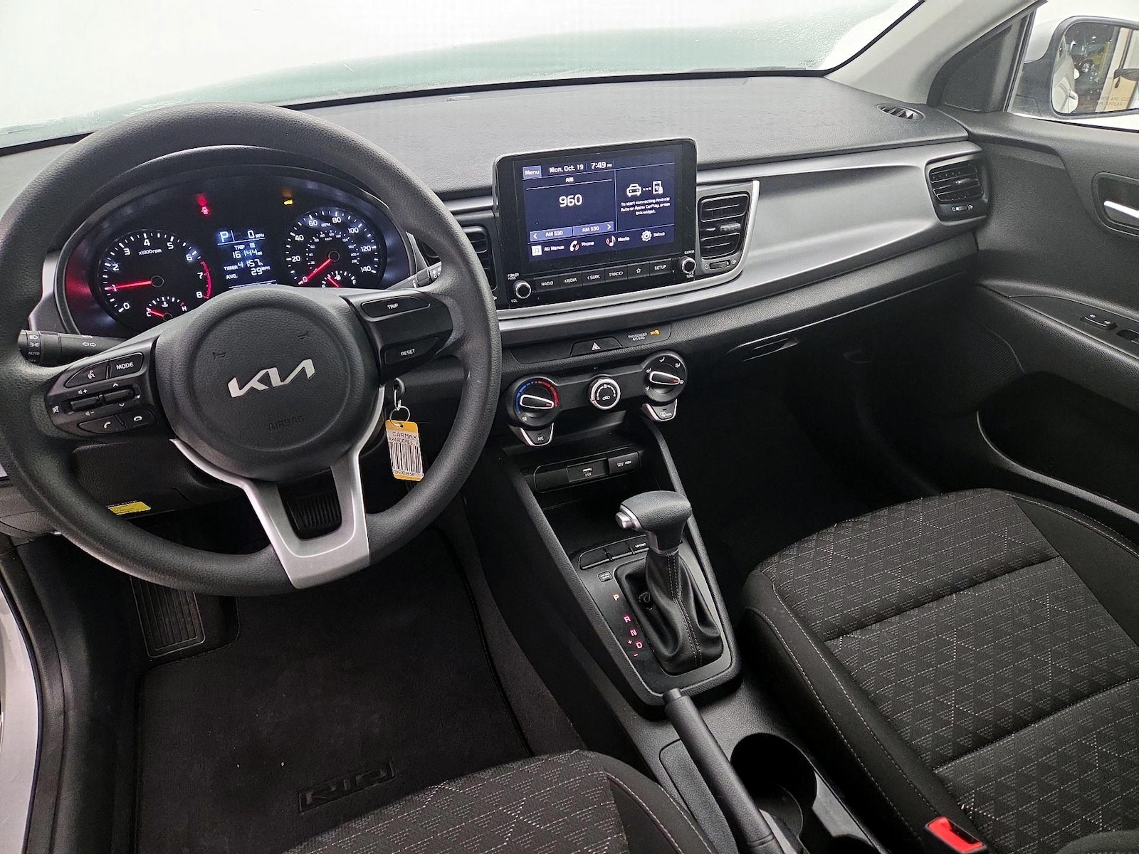 Apple CarPlay® & Android Auto™