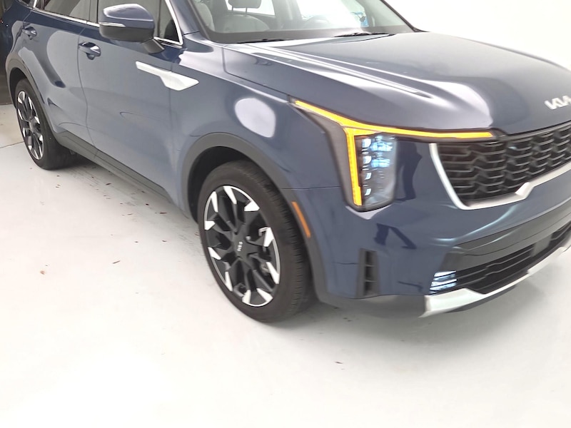 2025 Kia Sorento EX