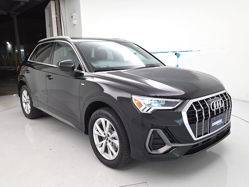 2025 Audi Q3 S-Line Premium