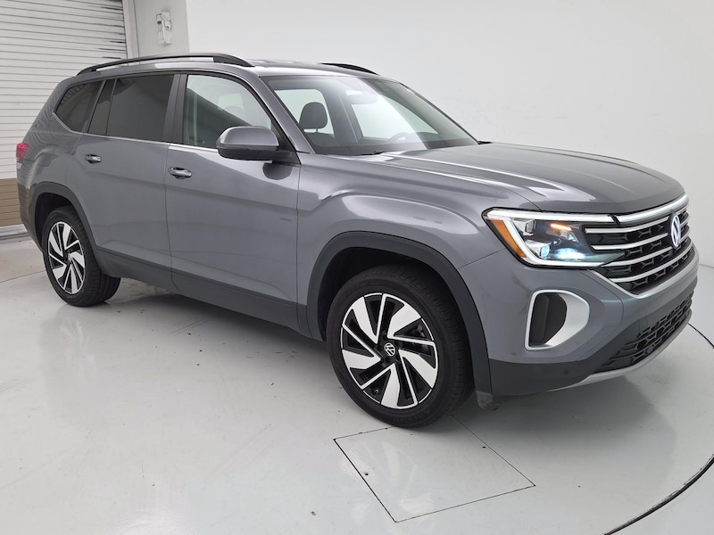 2025 Volkswagen Atlas SE w/Tech