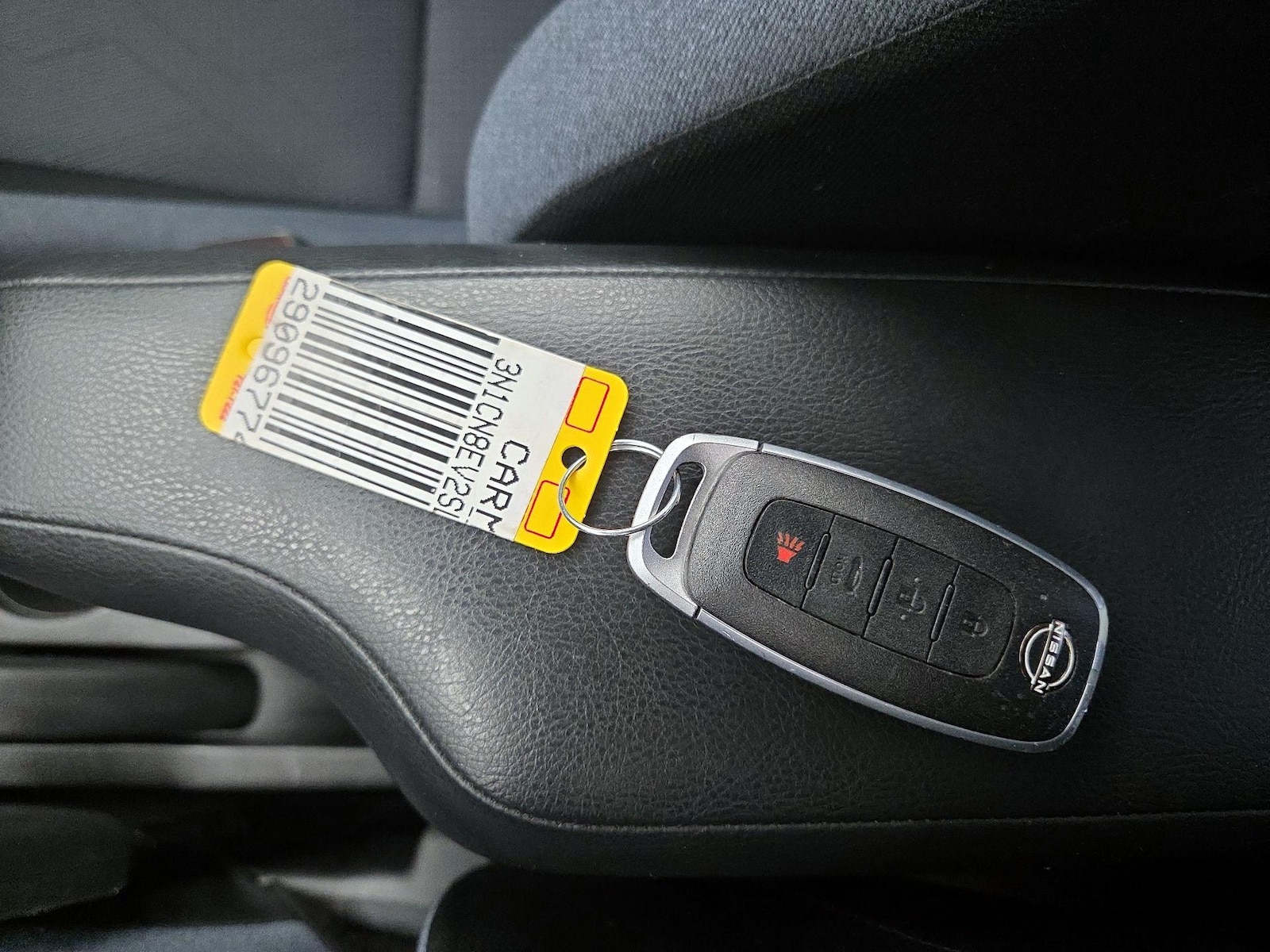 2025 Nissan Versa Sedan SV - Photo 21