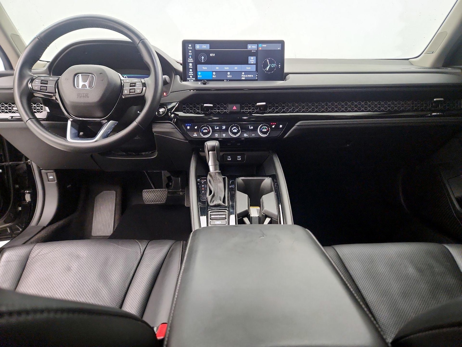 Apple CarPlay® & Android Auto™