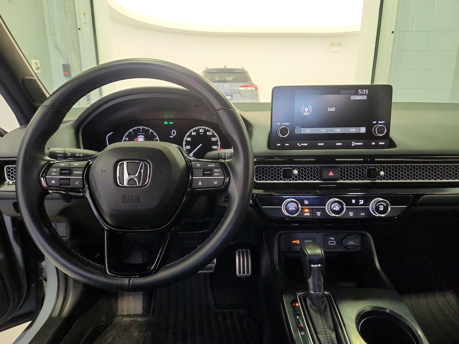 Apple CarPlay® & Android Auto™