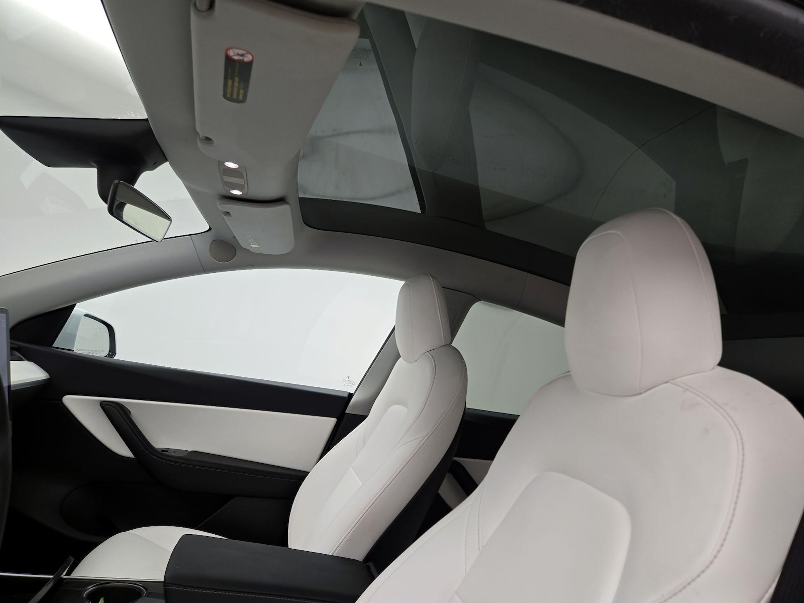 2021 Tesla Model Y Standard Range - Photo 20