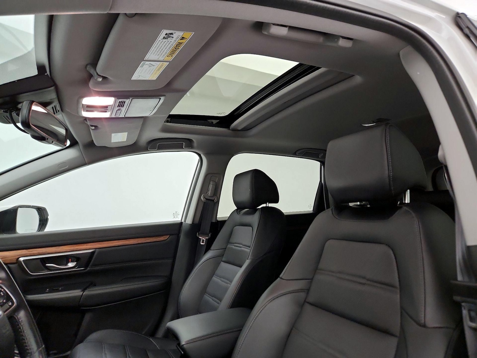 Sunroof(s) & Overhead Airbags